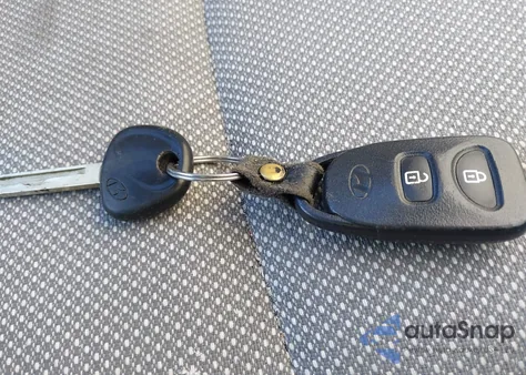 2014 Hyundai Accent Gs из США, поврежденный, VIN KMHCT5AE6EU194055